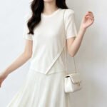 New Summer Solid Color Crew Neck Knit T-shirt, Unique Design Irregular Slim Fit Top for Women - Image 3