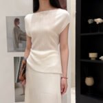 Tencel Lyocell Asymmetrical Shoulder Knit Shirt, Women Summer Short Sleeve Waist Slimming One Shoulder Top - 画像 (5)
