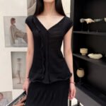 Tencel Lyocell Knit Vest, Women V Neck Ruffle Hollow Out Sleeveless Tank Top for Outdoor Wear Summer - Ảnh 5